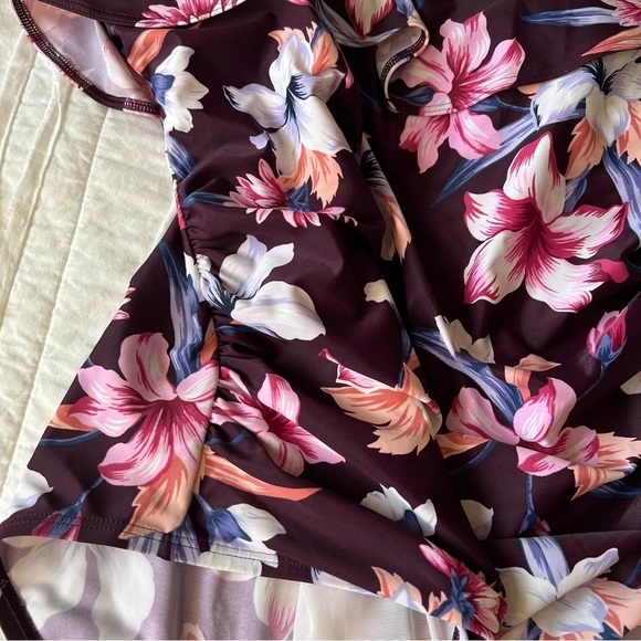 2/$30 Kona Sol one piece floral ruffle swimsuit with side ruching SZ 16W plus - Picture 5 of 14